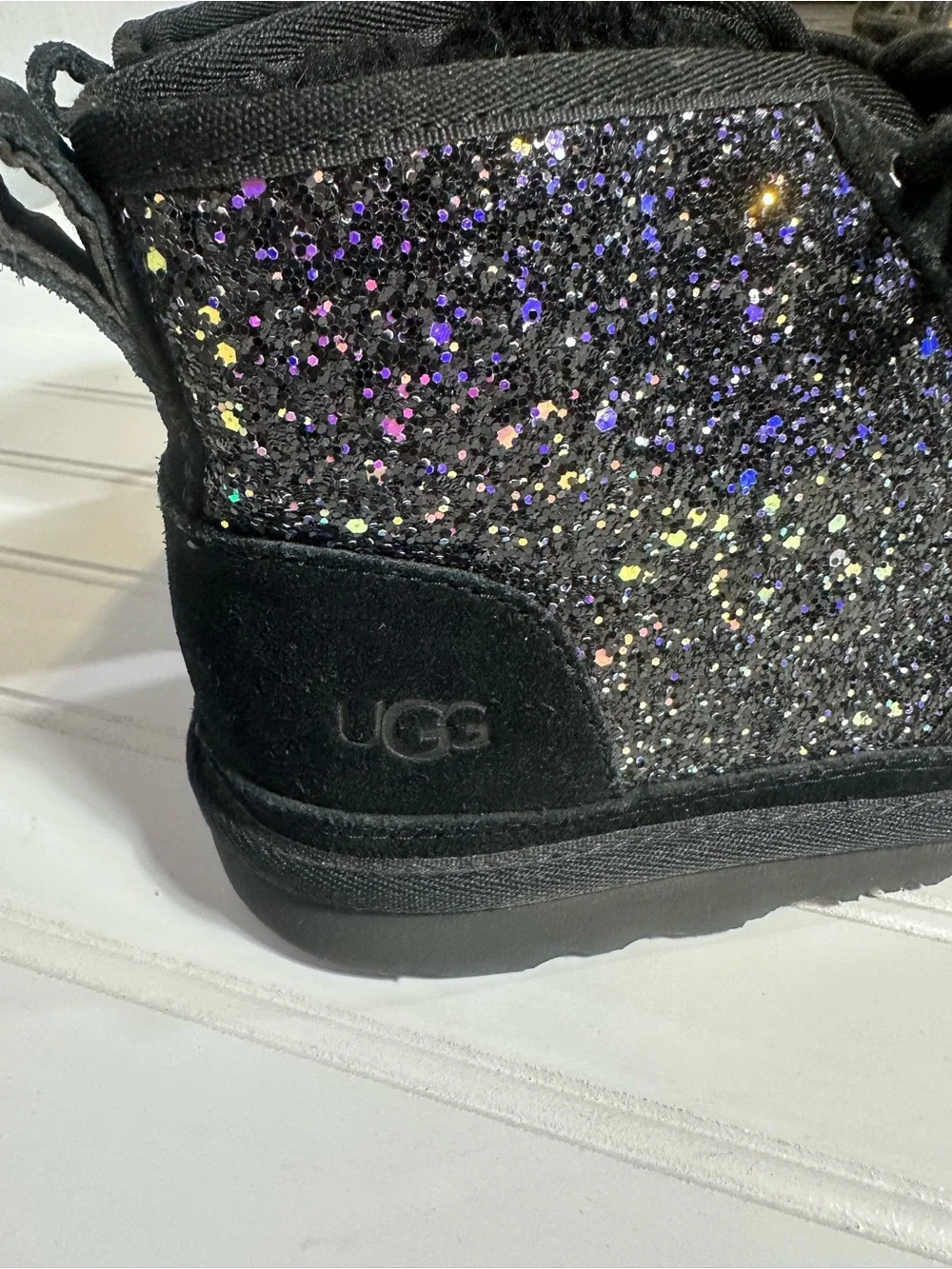 UGG Neumel II Cosmos boots black suede with purple glitter girls 6